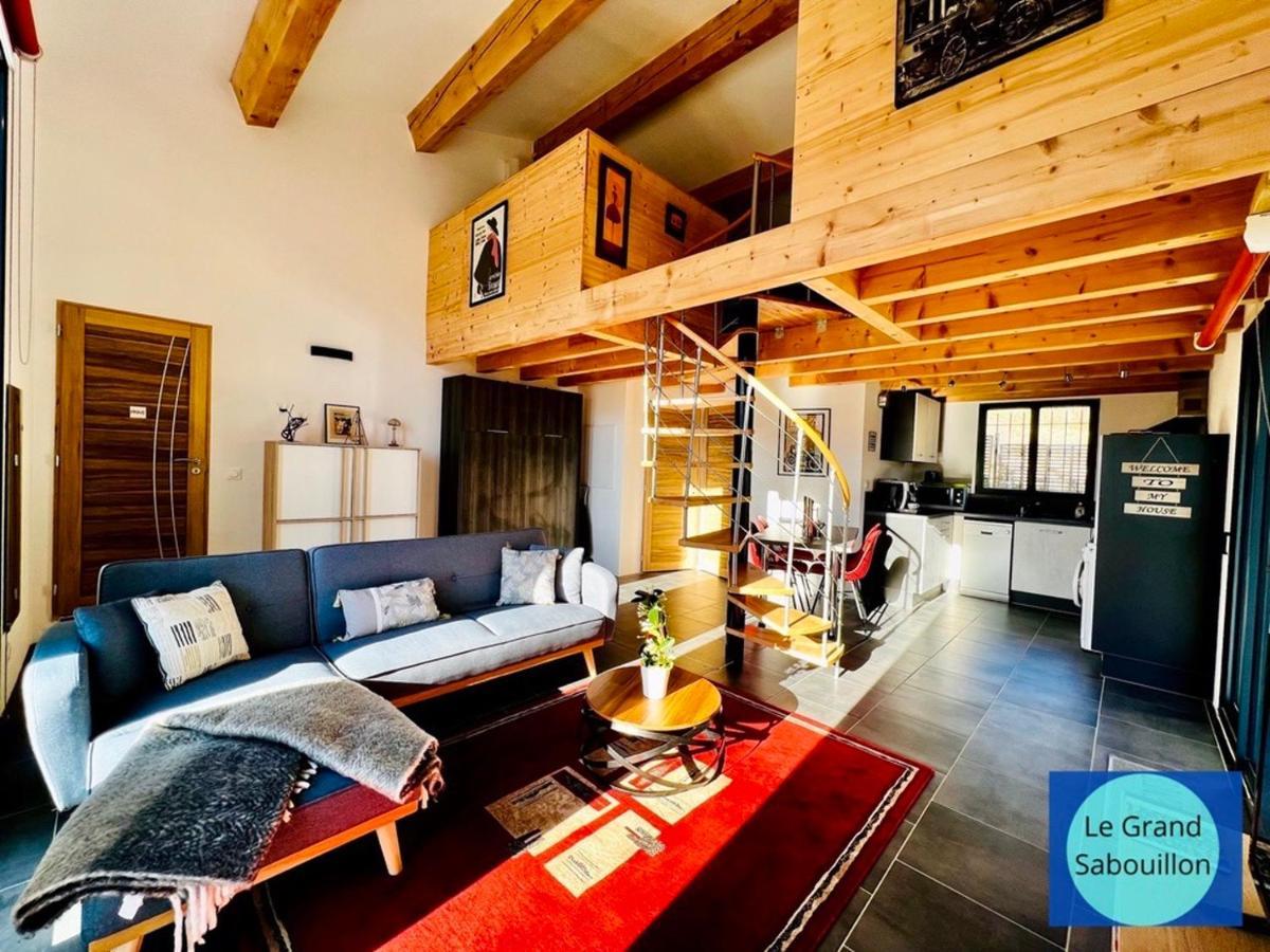 Logis Des Roches: Three With Exceptional Views Apartment *