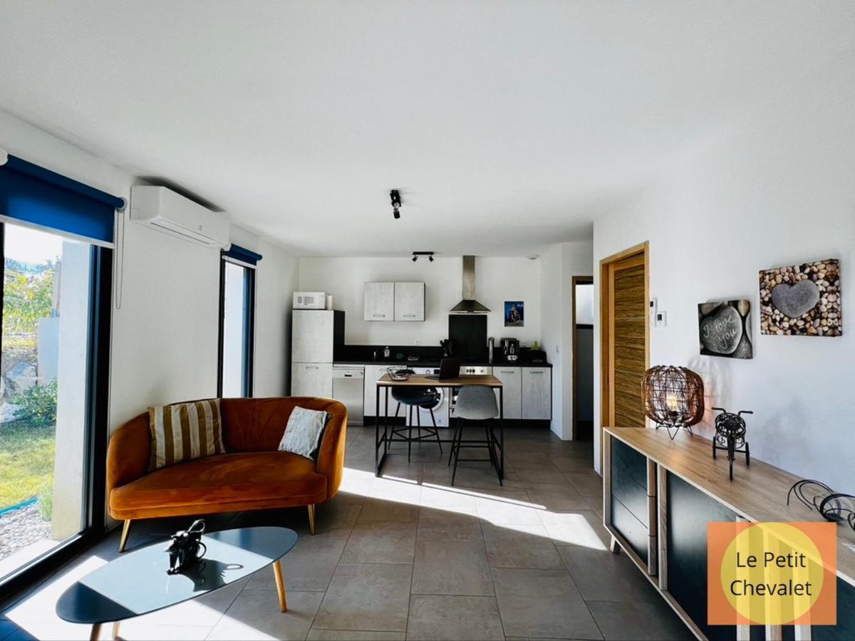 Apartment Logis Des Roches: Three With Exceptional Views Buis-les-Baronnies