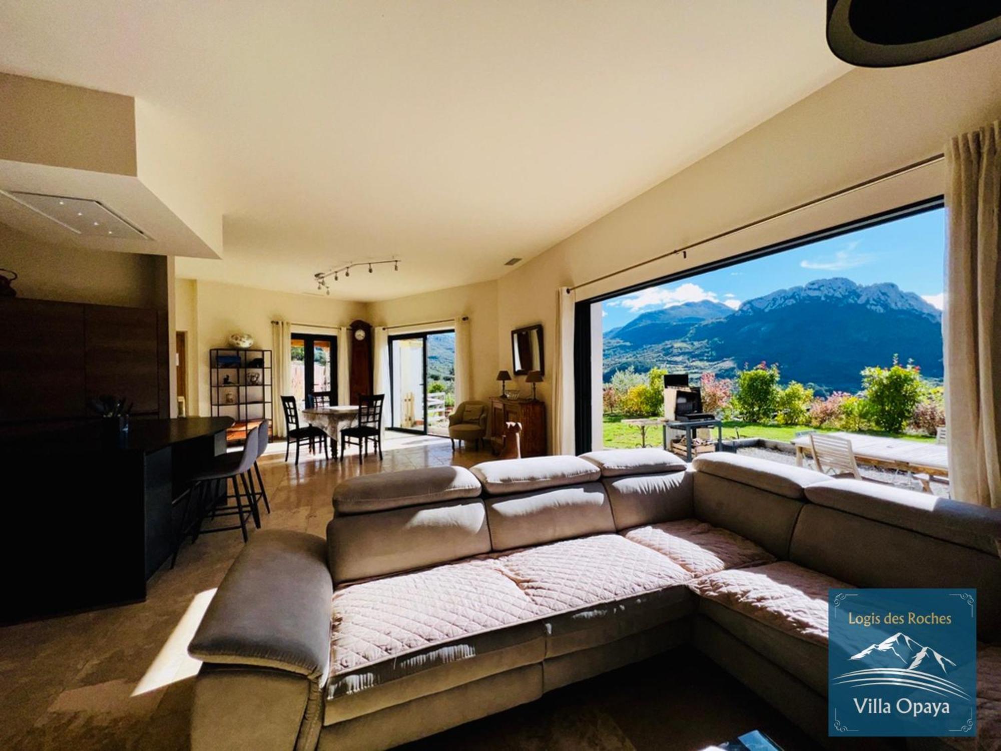 Apartment Logis Des Roches: Three With Exceptional Views *