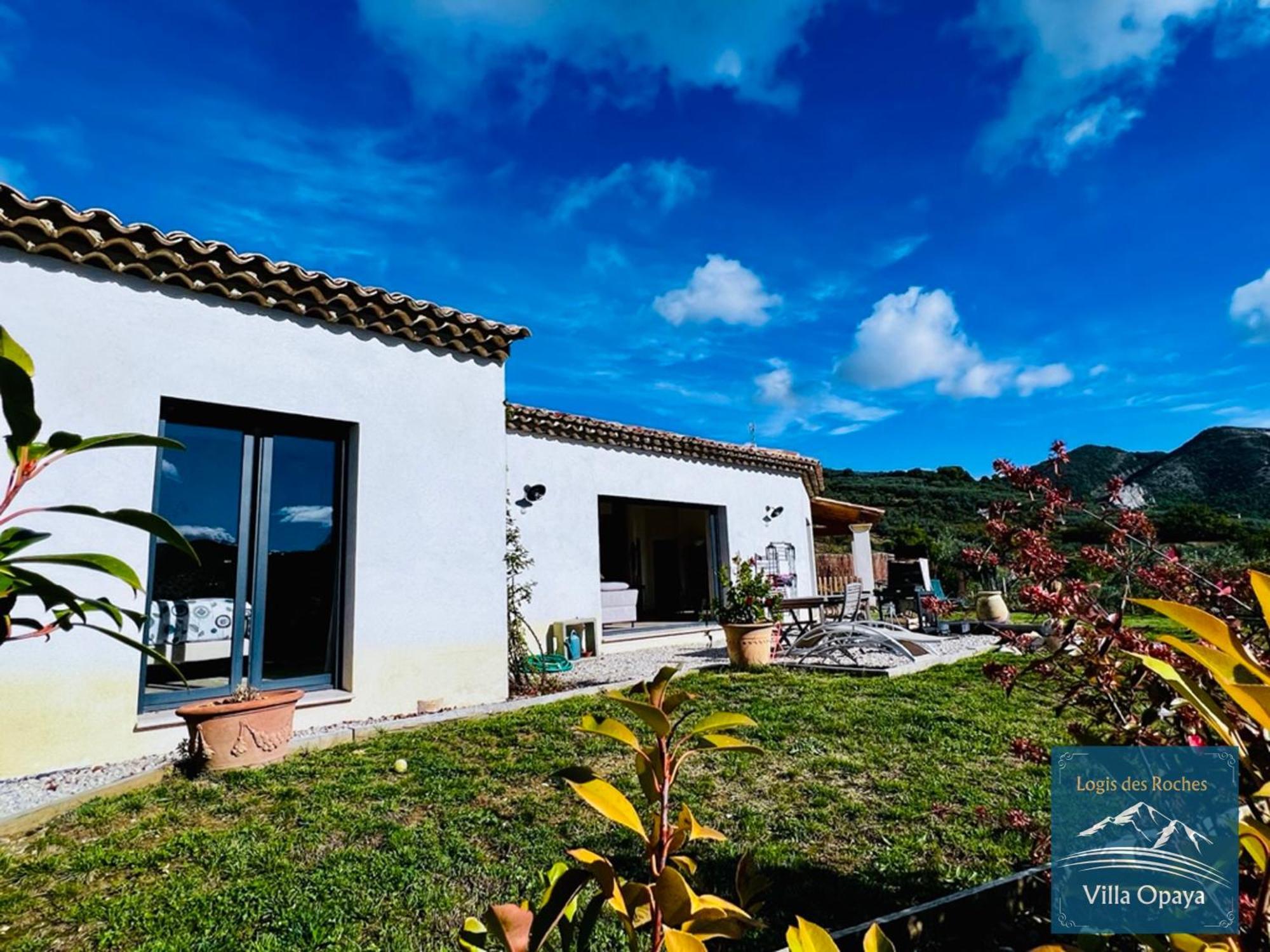 Logis Des Roches: Three With Exceptional Views